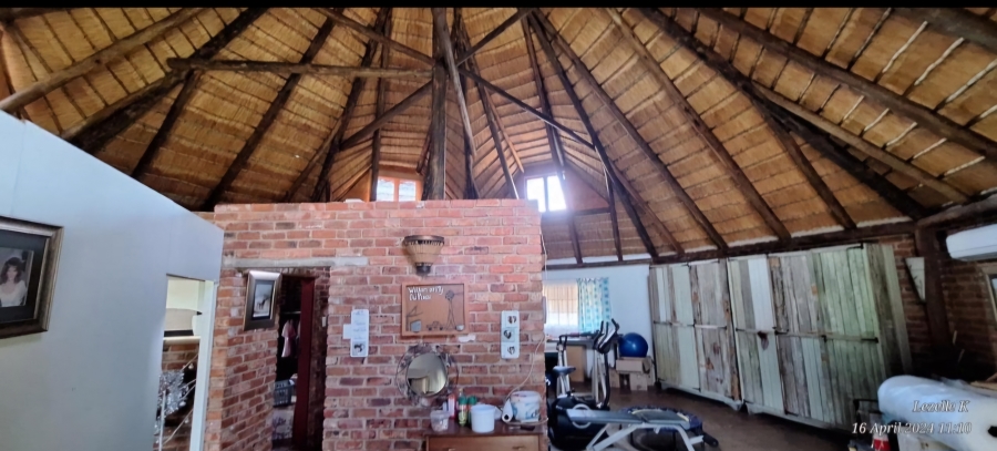 4 Bedroom Property for Sale in Swartruggens North West